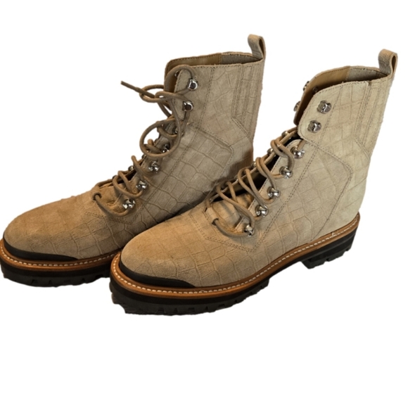 Marc Fisher Women Lizzie 2 Croc Print Lace-up Platform Cream Combat Boots Sz 8M - Picture 2 of 6